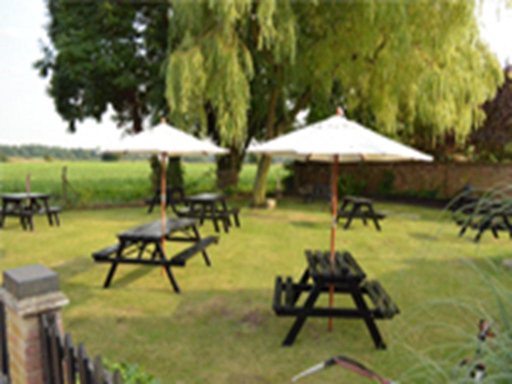 The King William IV Bed and Breakfast Royston Pokój zdjęcie